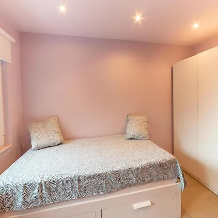 Magnificent With Hot Tubs *