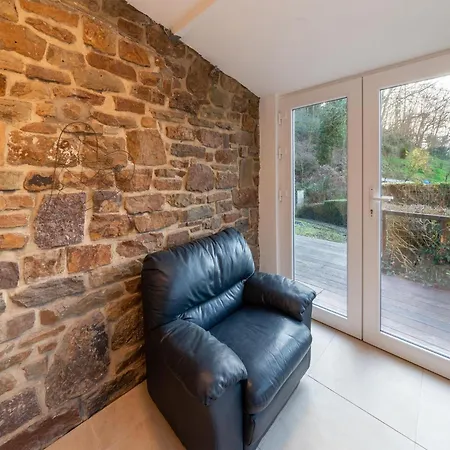Holiday home Magnificent With Hot Tubs *
