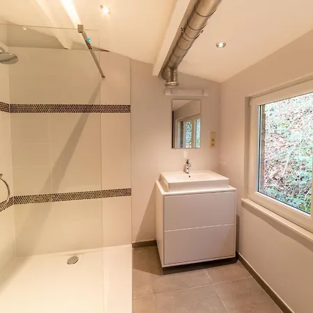 Magnificent With Hot Tubs Holiday home