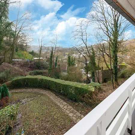 Magnificent With Hot Tubs Esneux